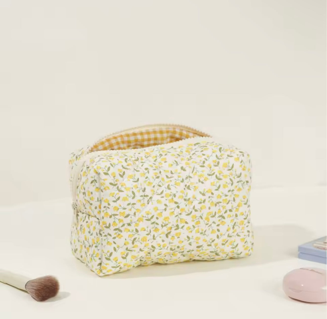 Floral Quilted Makeup & Toiletry Storage Bag
